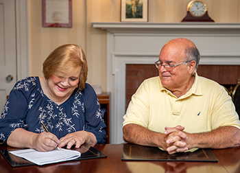 John Piccione ’76 and Dr. Noreen Ferrante John Piccione ’76 and Dr. Noreen Ferrante